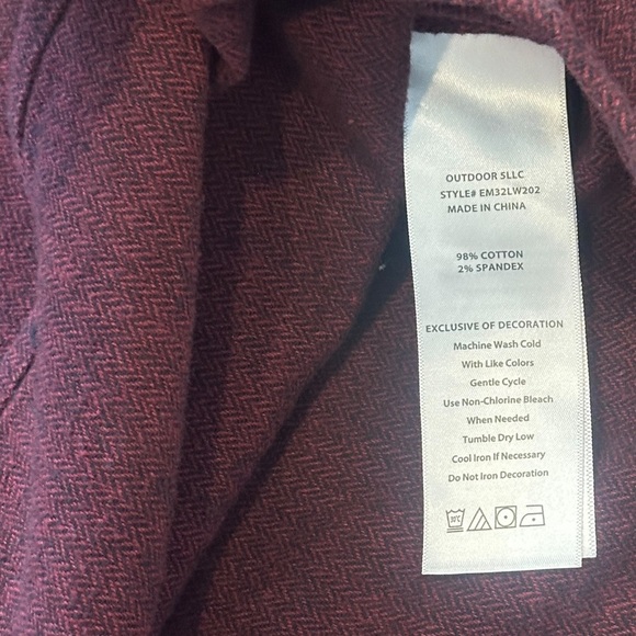 Eddie Bauer Eddie’s Favorite Flannel Classic Buttondown Shirt Burgundy Medium - Picture 7 of 7